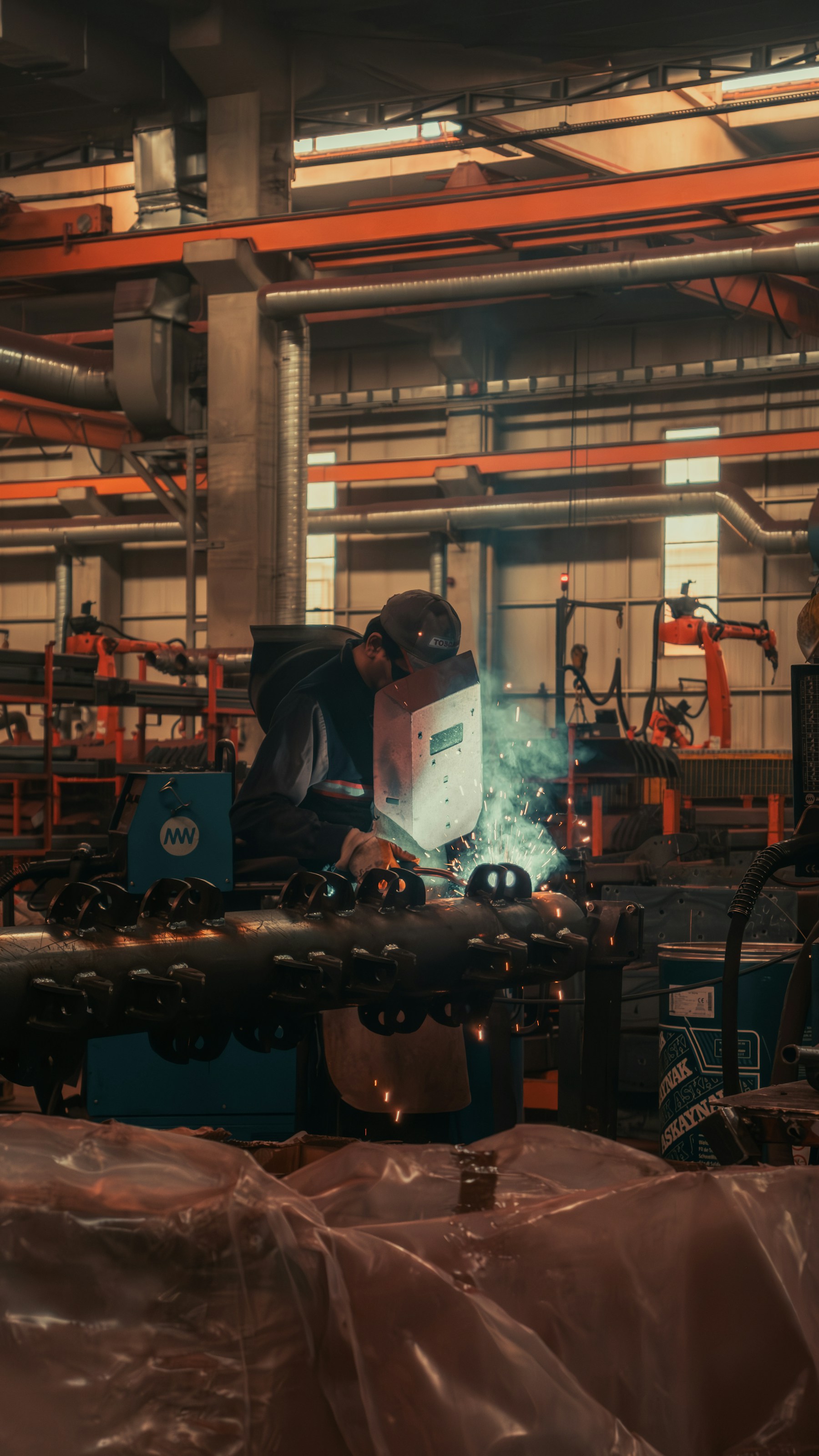 Lavorazione del metallo in officina